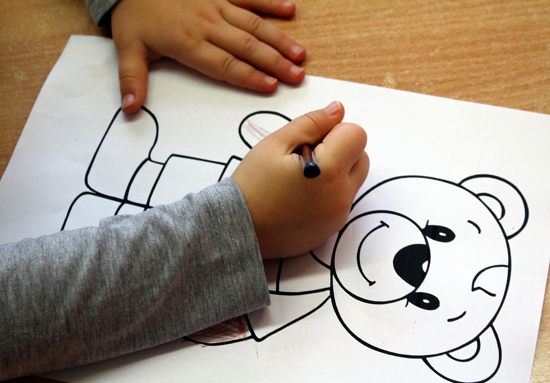 Покажи картинку где рисовать. Руки для рисования. Рука рисунок для детей. Рисунки своими руками. Простые рисунки от руки.