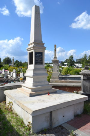 Grób Józefa Sołtyska po renowacji