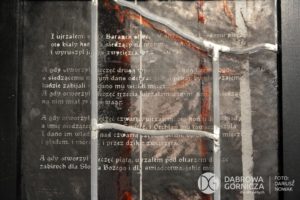 2021.12.01 DG - Galeria PKZ. "Sekrety Światła - Światłocienie" - wystawa prac studentów i pedagogów pracowni Witrażu i Szkła Artystycznego Instytutu Sztuk Plastycznych Uniwersytetu Śląskiego w Cieszynie. FOTO: Dariusz Nowak (nddg)