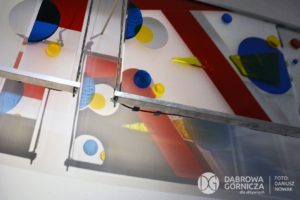 2021.12.01 DG - Galeria PKZ. "Sekrety Światła - Światłocienie" - wystawa prac studentów i pedagogów pracowni Witrażu i Szkła Artystycznego Instytutu Sztuk Plastycznych Uniwersytetu Śląskiego w Cieszynie. FOTO: Dariusz Nowak (nddg)